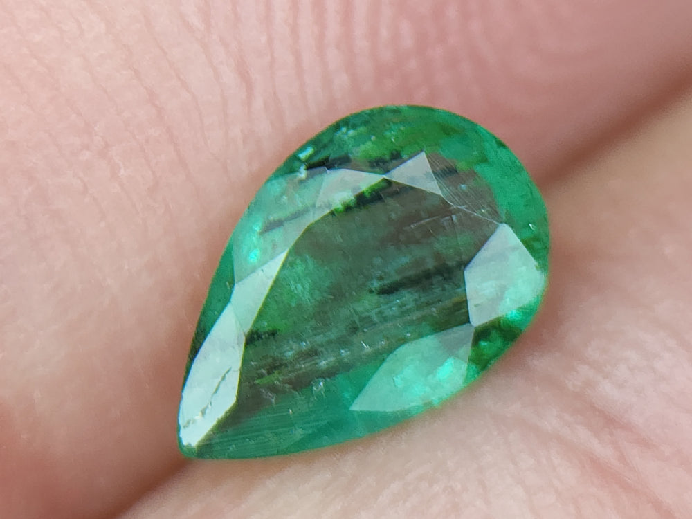 0.83ct natural emerald gemstones igczm176 - imaangems