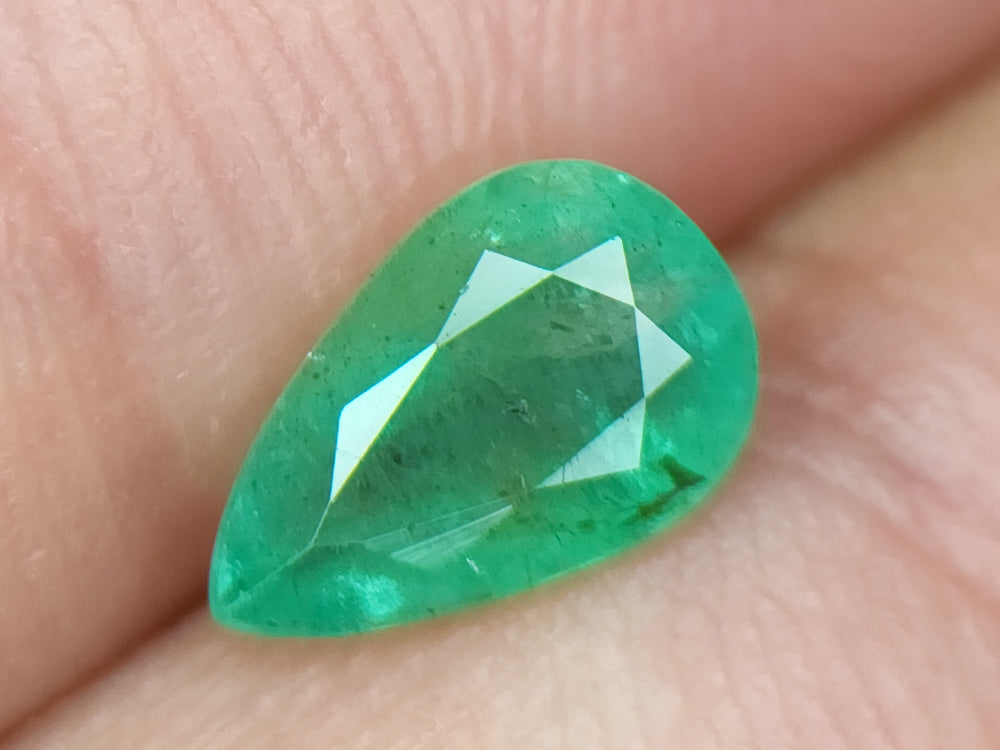 1.11ct natural emerald gemstones igczm180 - imaangems