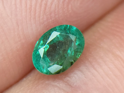 0.84ct natural emerald gemstones igczm185 - imaangems