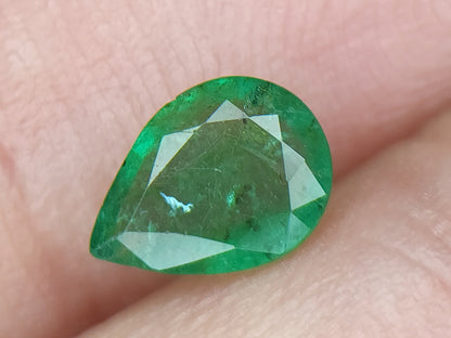 0.77ct natural emerald gemstones igczm174 - imaangems