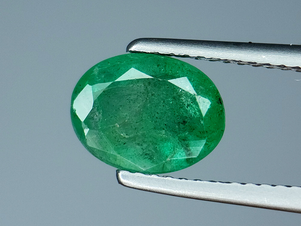2Crt Natural Emerald Gemstones IGCZZM14 - imaangems