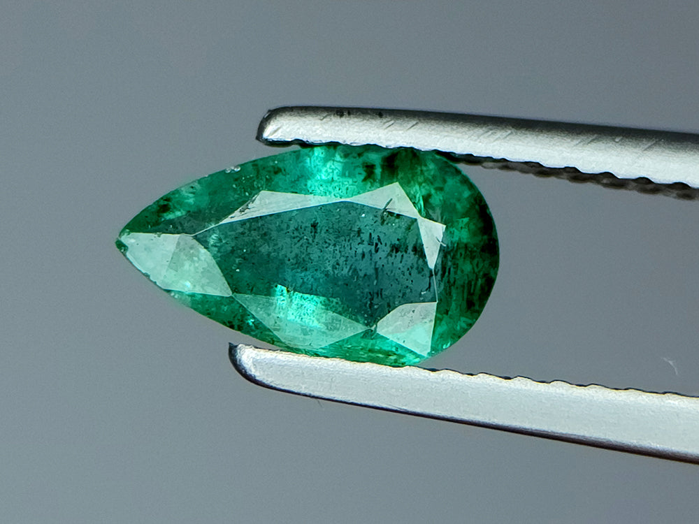 0.85 Crt Natural Emerald Gemstones IGCZZM172 - imaangems