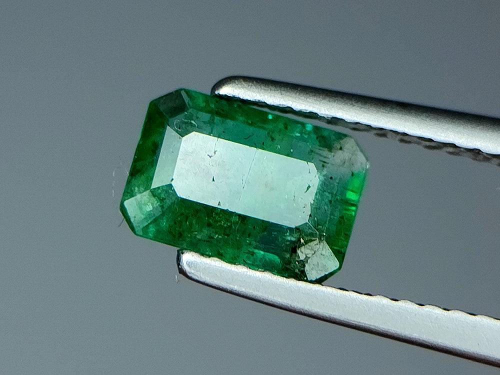 0,7 Crt natürliche Smaragd-Edelsteine ​​IGCZZM281