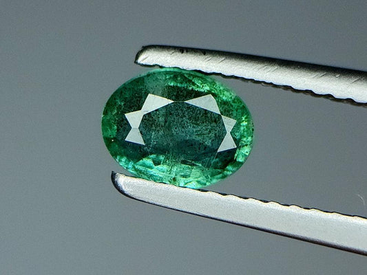 0.6 Crt Natural Emerald Gemstones IGCZZM306