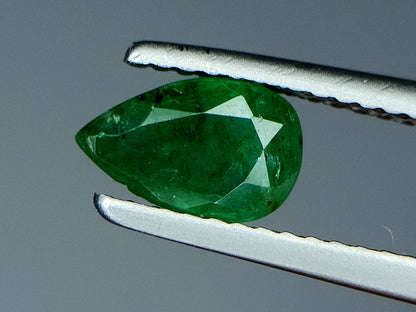 0.95 Crt Natural Emerald Gemstones IGCZZM312 - imaangems