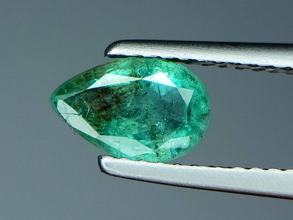 0.84 Crt Natural Emerald Gemstones IGCZZM315 - imaangems