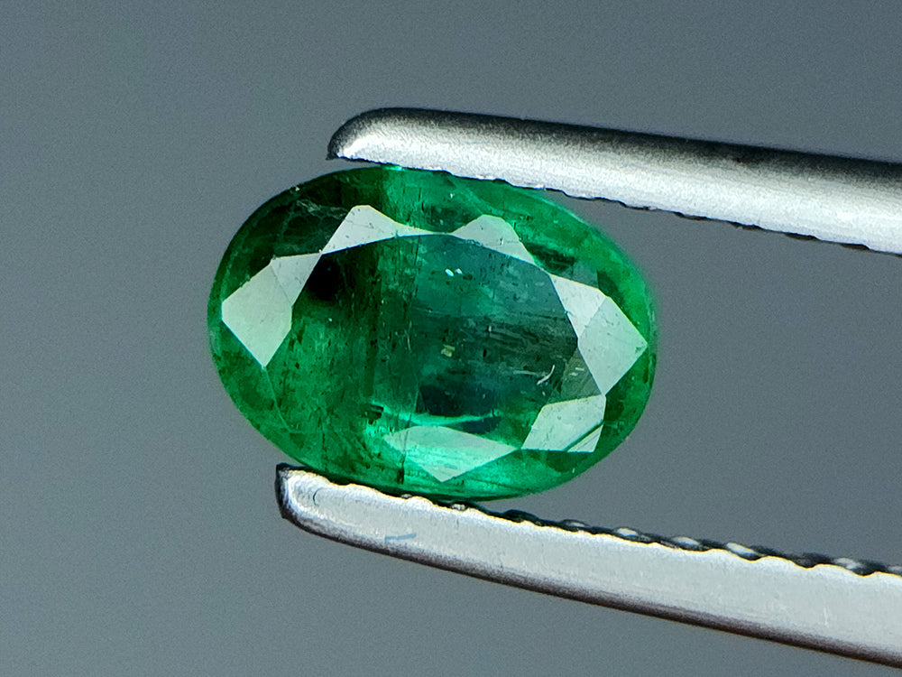 0.92 Crt Natural Emerald Gemstones IGCZZM318 - imaangems