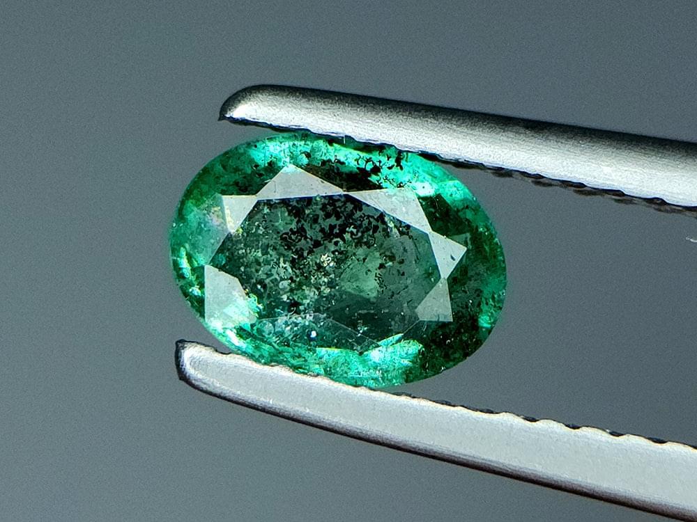 0.69 Crt Natural Emerald Gemstones IGCZZM330