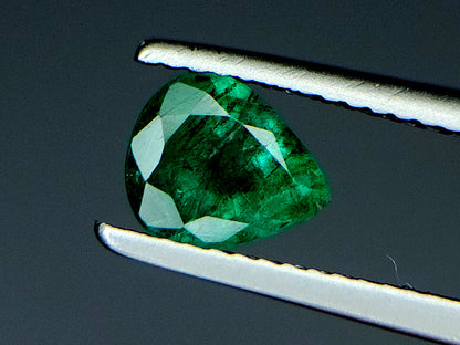 0.92 Crt Natural Emerald Gemstones IGCZZM450 - imaangems
