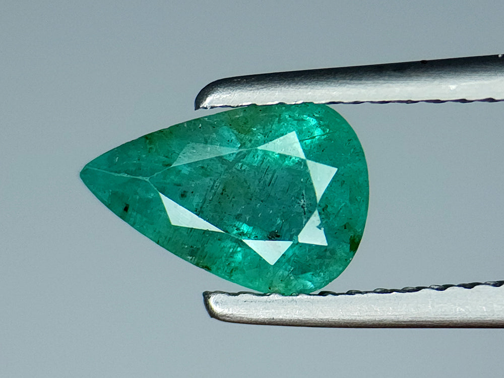 1.3Crt Natural Emerald Gemstones IGCZZM47 - imaangems