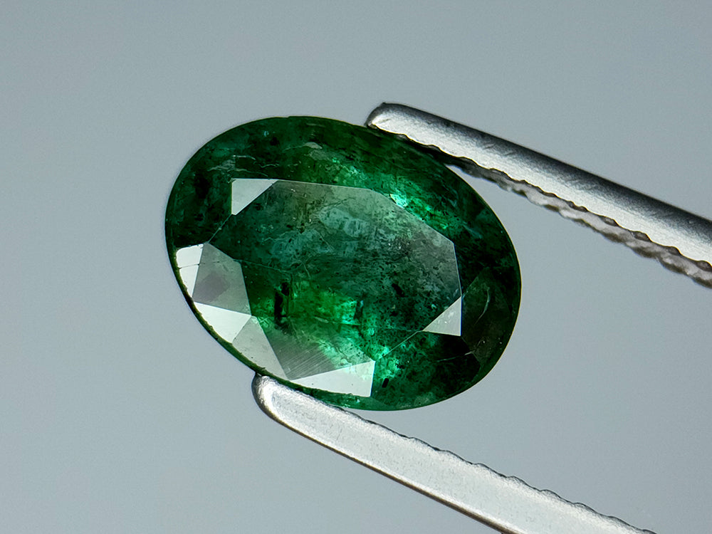 1.9Crt Natural Emerald Gemstones IGCZZM13 - imaangems