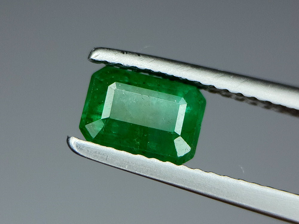 1.26 Crt Natural Emerald Gemstones IGCZZM260 - imaangems