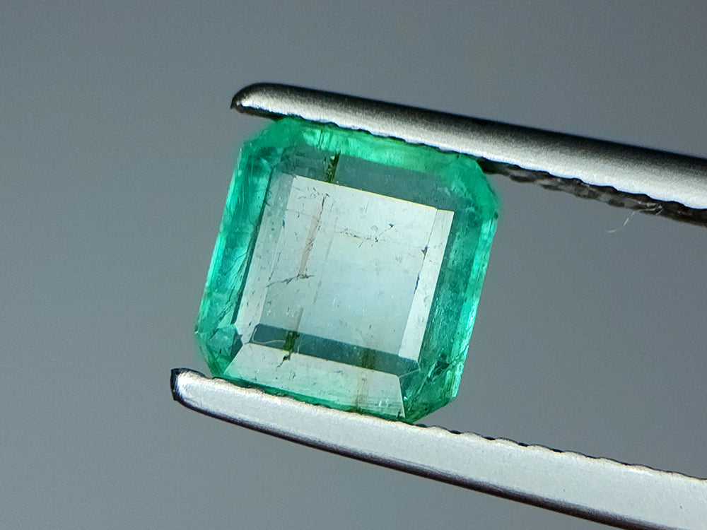1.52 Crt Natural Emerald Gemstones IGCZZM277 - imaangems