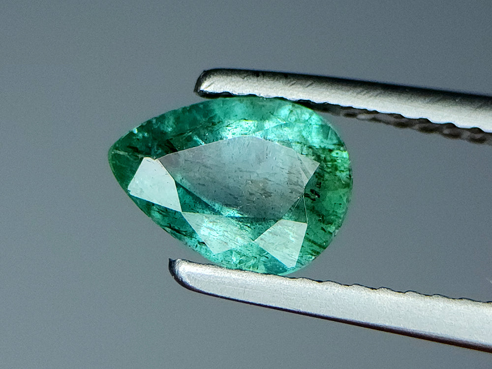 0.92 Crt Natural Emerald Gemstones IGCZZM308 - imaangems