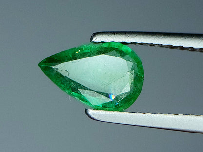 0.86 Crt Natural Emerald Gemstones IGCZZM325 - imaangems