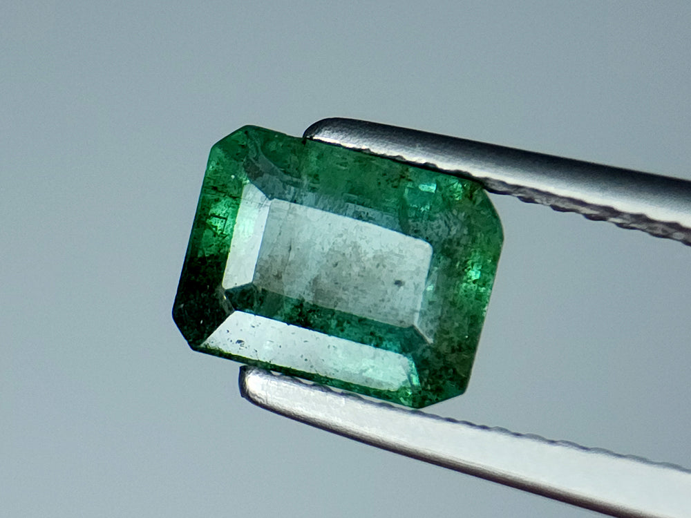 1.42Crt Natural Emerald Gemstones IGCZZM56 - imaangems