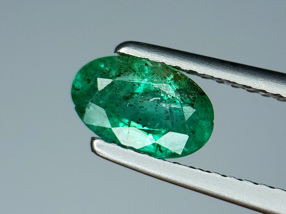 0.85Crt Natural Emerald Gemstones IGCZZM61 - imaangems